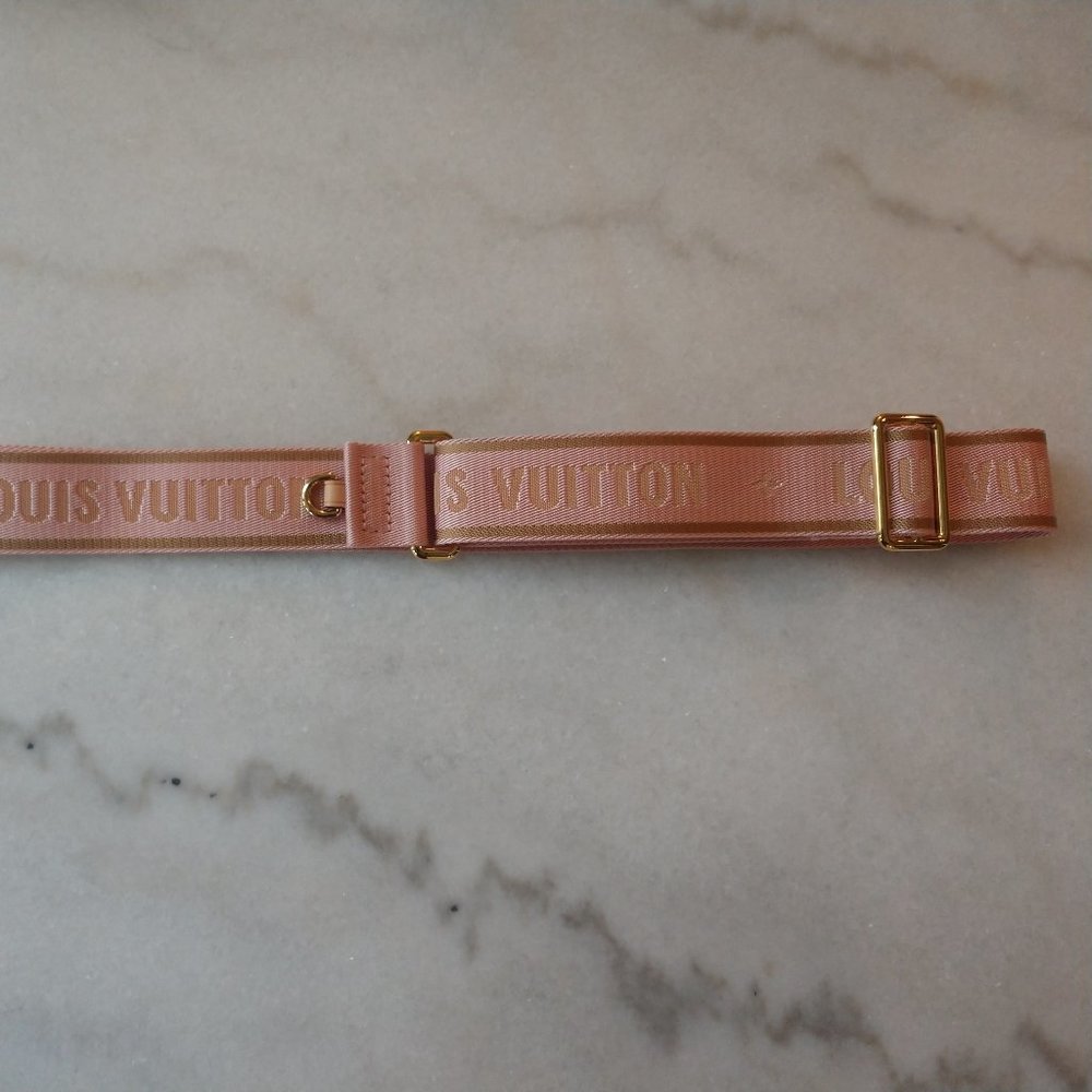 New Authentic Louis Vuitton Multi Pochette Strap